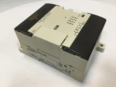 USED OMRON CPM1A-8ED