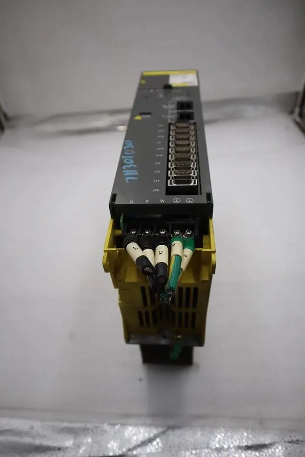 FANUC AO6B-6114-H211 SERVO AMPLIFIER MODULE STOCK 520-B