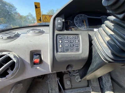 Used 2016 VOLVO L220H Wheel Loaders | Abele Tractor #1342932