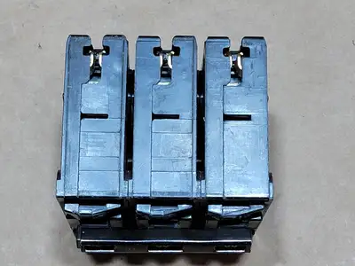 USED SIEMENS Q330