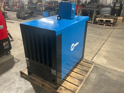 MILLER Miller Subarc AC / DC 1000 Arc Welders | Direct Industrial (3)