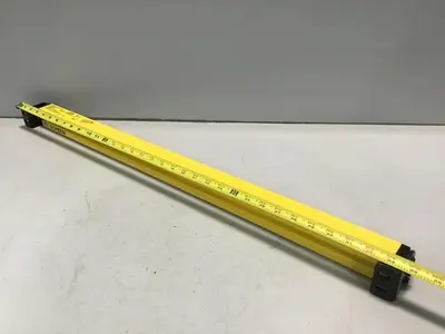USED BANNER ENGINEERING SLSCE30-750Q8
