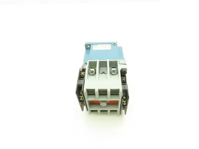 ABB Asea EFLG30-G20R Motor Starter Contactor 30A 240/500V AC/DC 15Hp 120V Coil