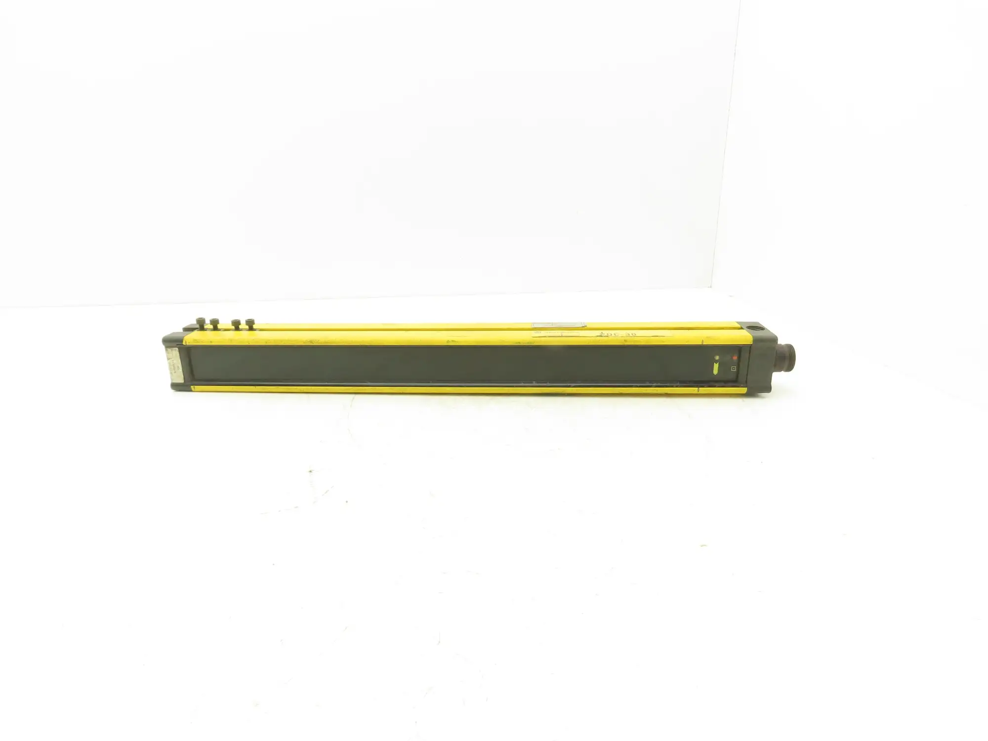 Allen Bradley 440L-T4D0450-N Light Curtain Transmitter Guardmaster POC-30