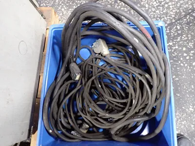 USED 2013 YASKAWA MOTOMAN MOTOMANMH6