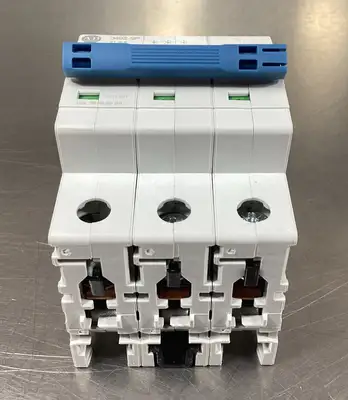 USED ALLEN BRADLEY 1492-SPM3D060