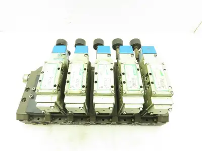 Numatic I23BA400MP00061 Pneumatic Solenoid Valve Assy 24V w/I23RS100JP00000 Reg.