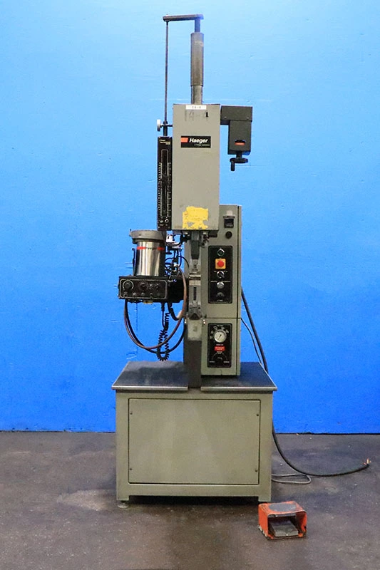 USED 1998 Haeger 824