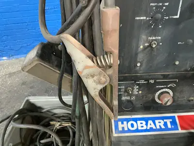 Used HOBART CYBERWAVE 300S Tig Welders Ohio US | HGR 24 #1513519