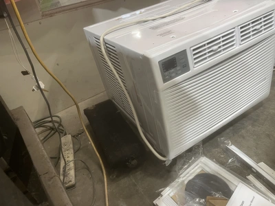 Used KTAXON WINDOW Air Conditioning Equipment Michigan US | Miedema Asset Management Group #1341030