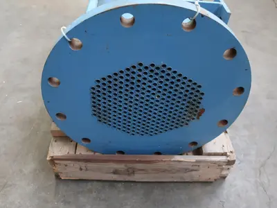 SPC8306  Heat Exchanger 93.2 sq.ft. Ipac 2000 Inc. shell and tube heat exchanger, 200 psi shell, 200 psi internal, 304 SS