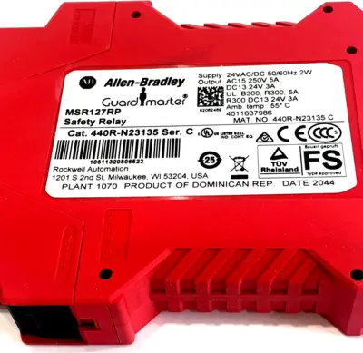 NEW ALLEN BRADLEY 440R-N23135 SAFETY RELAY SER. C 440RN23135 NEW, SURPLUS