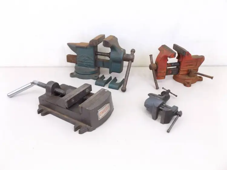 Used _UNKNOWN_ _UNKNOWN_ Miscellaneous Equipment (Metalworking) Minnesota US | K-BID 24 #204006