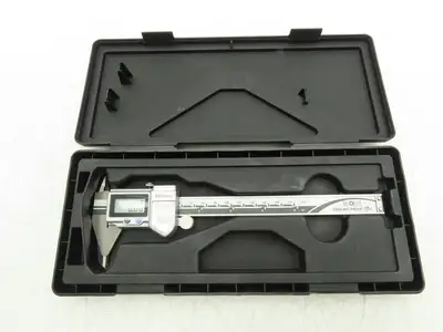 Mitutoyo 573-725 Digimatic Point Tip Caliper 0-6" 150mm .0005" NTD12P-6"PMX