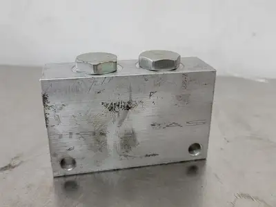 USED INTEGRATED HYDRAULICS 401AA00078A