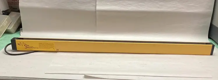 Used STI MS46-30-870-Q2-X-SC1 Light Curtains & Grids Ohio US | Surplus Asset Holdings #1227928