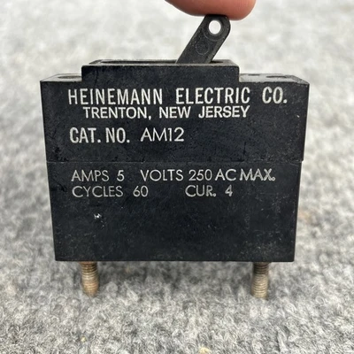 Used Heinemann AM12MG6 Circuit Breakers California US | Davliegogo LLC #1705444