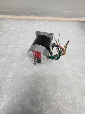 VEXTA STEPPING MOTOR PH268L-22B