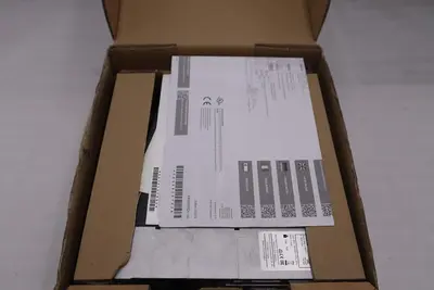 NEW IN BOX Siemens 6SL3210-1KE21-3UF1/ 6SL32101KE213UF1 DRIVE SINAMICS STOCK H11