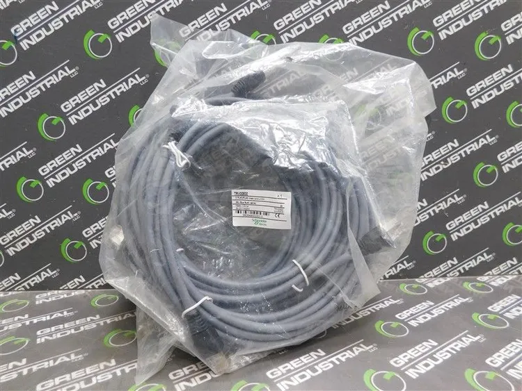 Used SCHNEIDER TRV00830 Relays & Switches | Green Industrial #669902