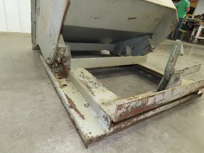 Used ROURA _UNKNOWN_ Hoppers Indiana US | Arrow Industrial #1408583
