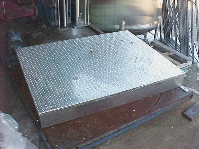 Used WORK PLATFORM 60 X 45 INCHES WORK PLATFORM Material Handling (misc) New Jersey US | Champion Trading Corporation #424971