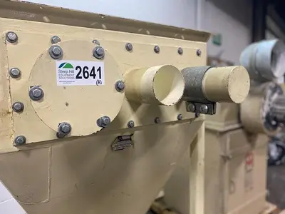 N.R. Murphy Dust Collector with Tube Filters