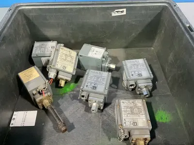 Used SQUARE D GAW5 Pressure Switches Ohio US | HGR 24 #1478079