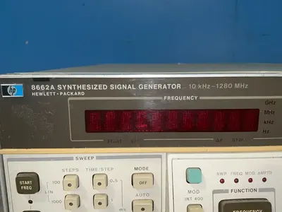 Used HEWLETT PACKARD 8662A Signal Generators Ohio US | HGR 24 #1460635