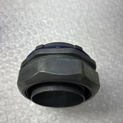 ** New (2) 2” 90°Liquidtite Conduit  Diecast Connector (3) 2”Conduit Hubs #