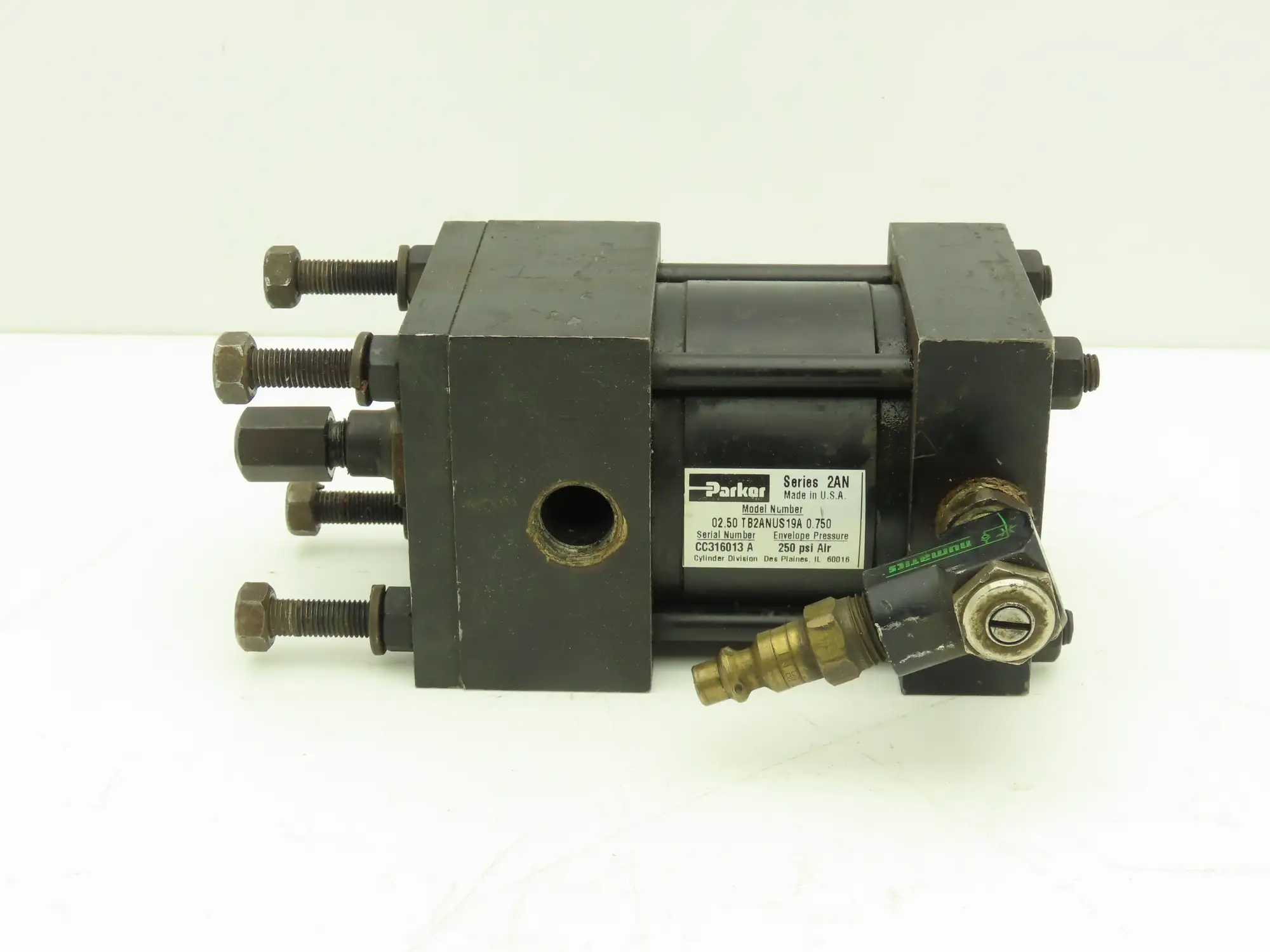 Parker 02.50 TB2ANUS19A Pneumatic Air Cylinder 2-1/2" Bore 3/4" Stroke 250psi