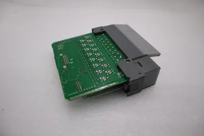Allen Bradley 1746-OV16 /C SLC 500 16-Point Digital Output Module STOCK K-678-C