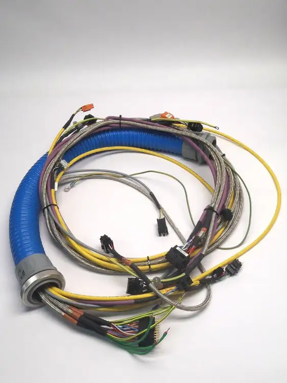 Used ABB CONNECTOR CABLE CORDSET Cable & Wire | Maverick Industrial Sales #1110095