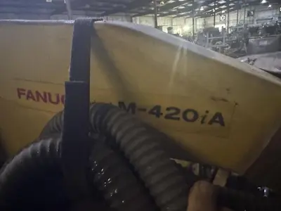 USED 2010 FANUC ROBOTICS M-420IA