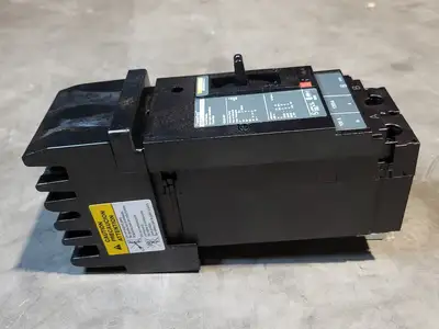 NEW SQUARE D HDA261001