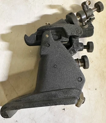 BROWN & SHARPE GRINDER FOLLOWING REST