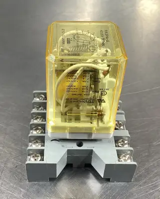 USED IDEC RR3PA-U