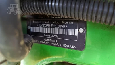 USED 2015 JOHN DEERE 3033R
