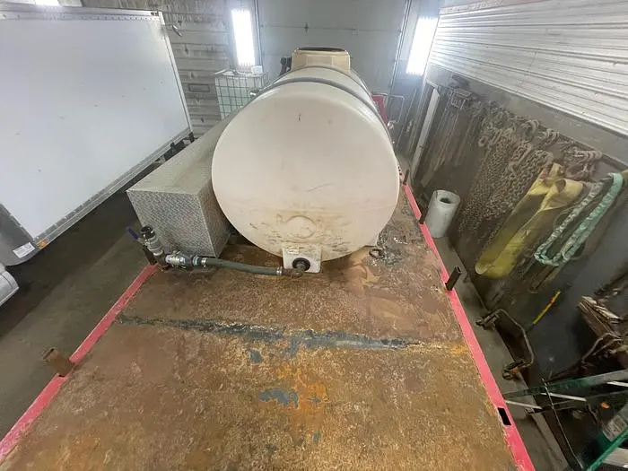 Used SHOP-BUILT 14' FT FLATBED 600 GALLON WATER TANK Water Tanks California US | East West Machinery & Drilling #1417411