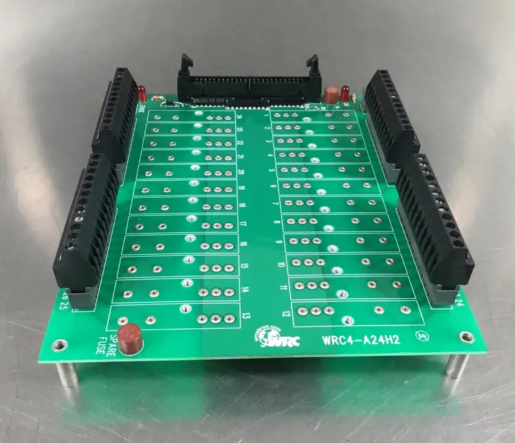 Used WESTERN RESERVE CONTROLS WRC4-A24H2 PLC Input & Output | Palmetto Automation #1156458
