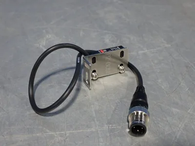 New | in-Stock KEYENCE PZG51EP Photoelectric Sensors Ohio US | HGR 24 #802876