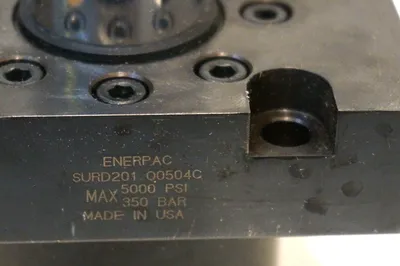 NEW ENERPAC SURD-201 UPPER FLANGE SWING CYLINDER SURD201