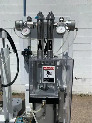Used 1900 GRACO TWO COMPONENT METER-MIX Processing (misc) Colorado US | Revelation Machinery #1362748