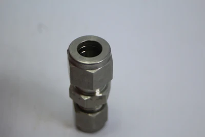 New | in-Stock Let-Lok 763L-SS-3/8x1/4 Plumbing Equipment California US | Davliegogo LLC #1708274