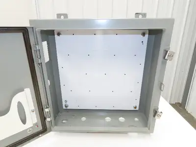 Saginaw SCE-20H2006LP Electrical Enclosure 20x20x6" Backplate Knockout Wallmount