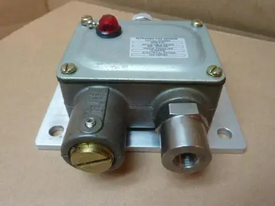 USED HYSON 90484Q1