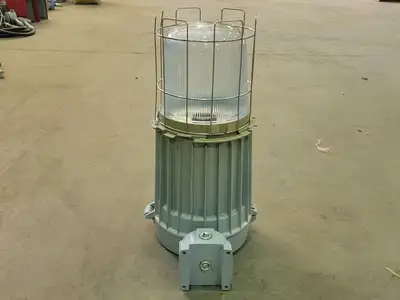 Used CROUSE-HINDS VMVS400/TT Lighting British Columbia CA | Lenmark #254432