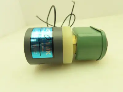Plast-o-matic EUC1B4G6 Solenoid Valve PVC 2-Way 1/8" NPT NC 120V Coil 40PSI Asco