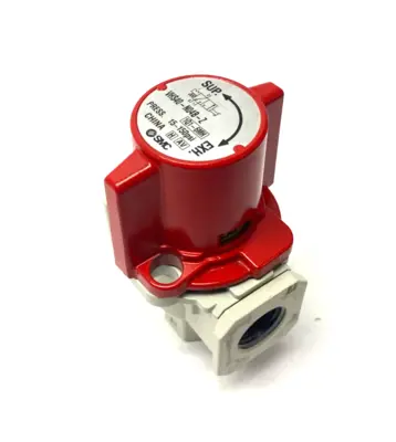 USED SMC MANUAL LOCKOUT RELIEF VALVE SINGLE ACT 3-PORT