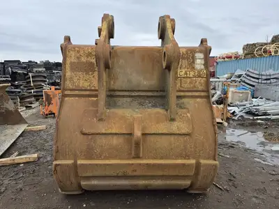 USED CATERPILLAR 385CL